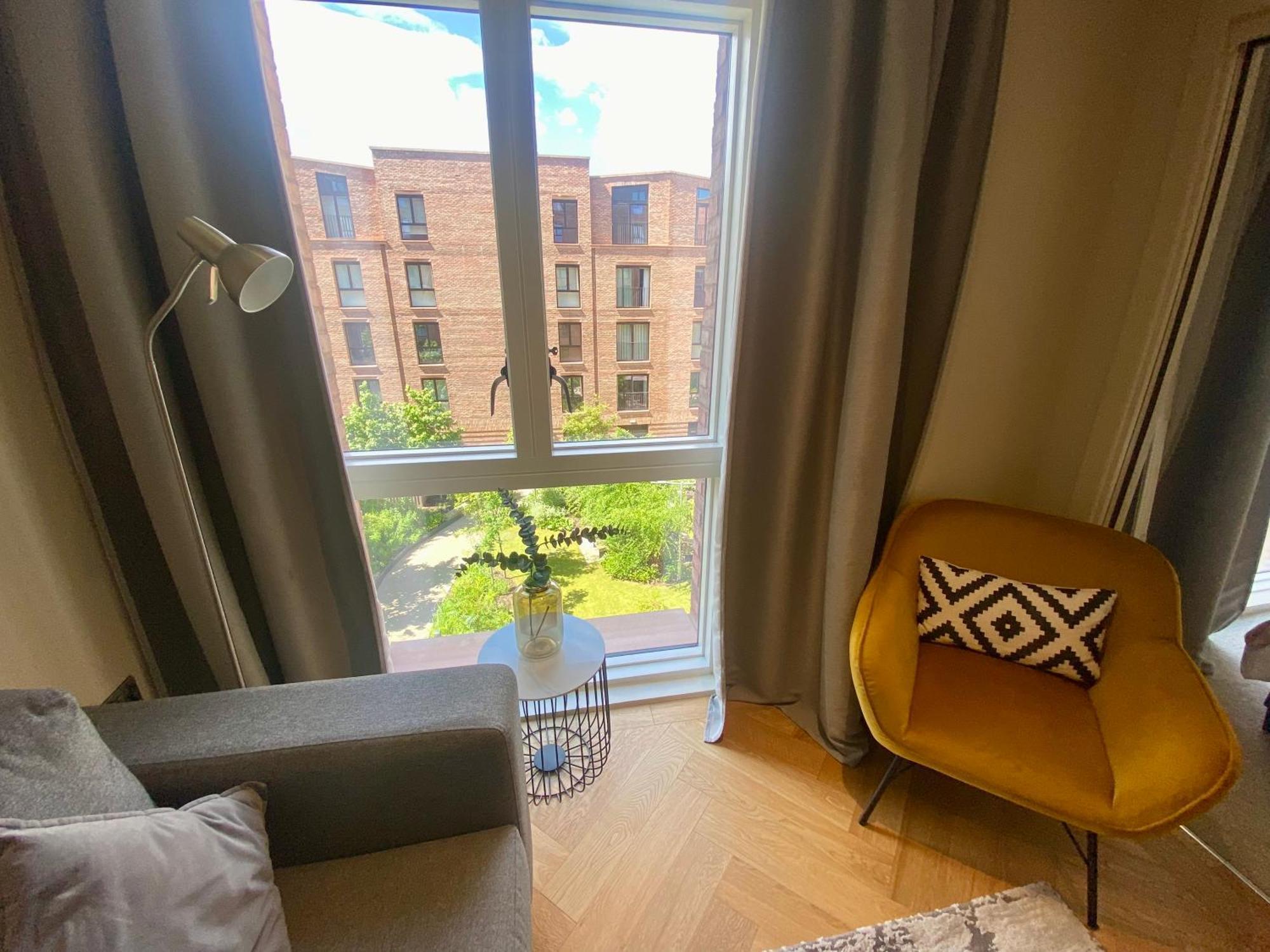 Luxury Apartment Suite Within The City Walls ยอร์ค ภายนอก รูปภาพ