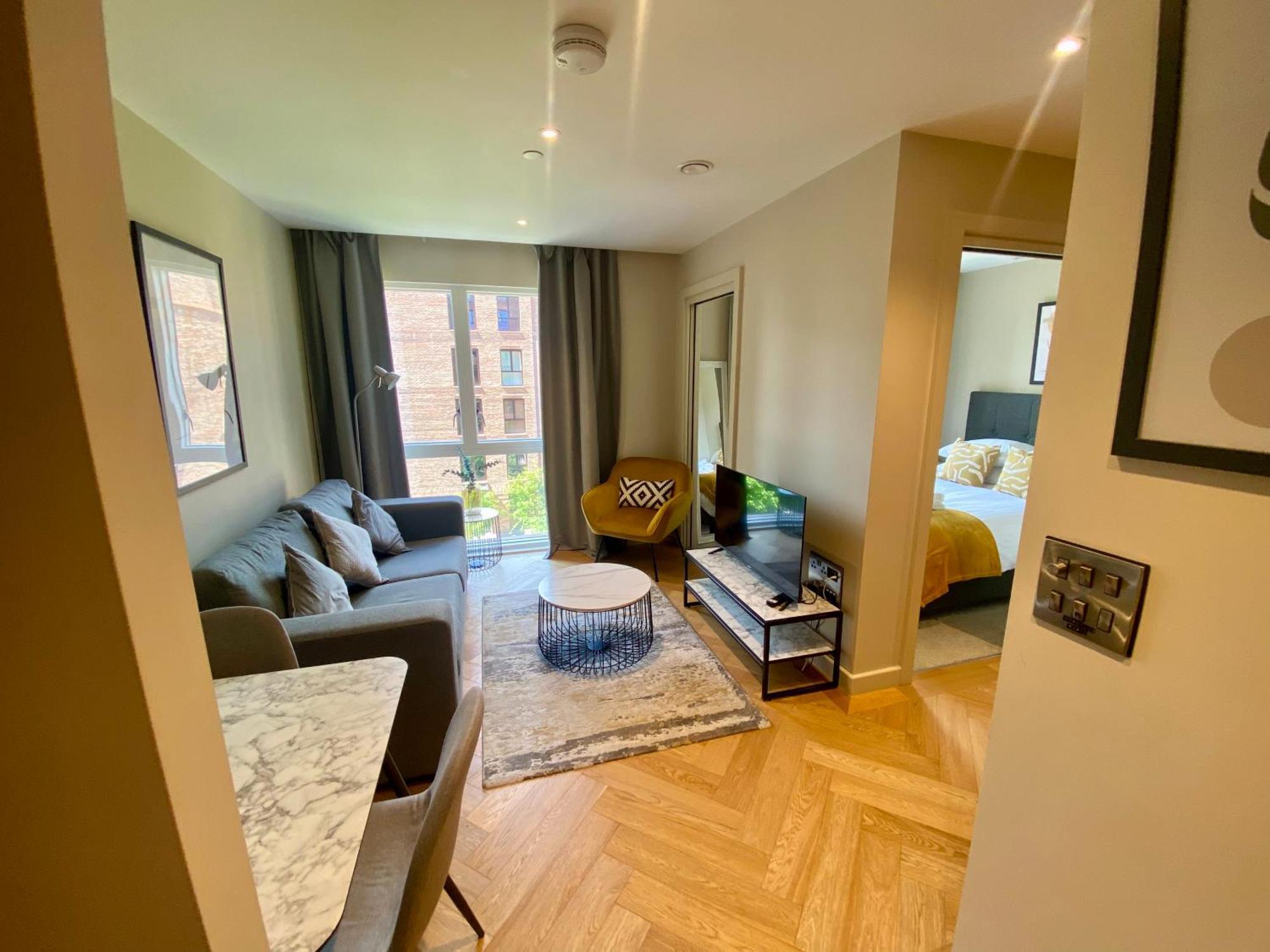 Luxury Apartment Suite Within The City Walls ยอร์ค ภายนอก รูปภาพ